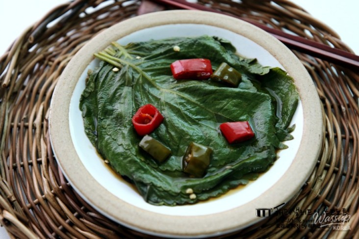 Delicious Perilla Leaf Pickles