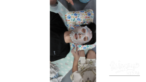 Happy Moment