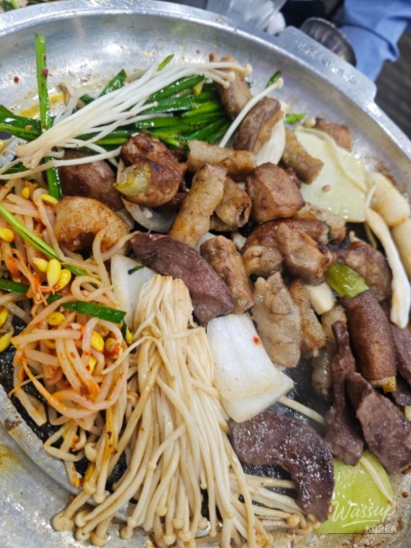 Gopchang Cooking