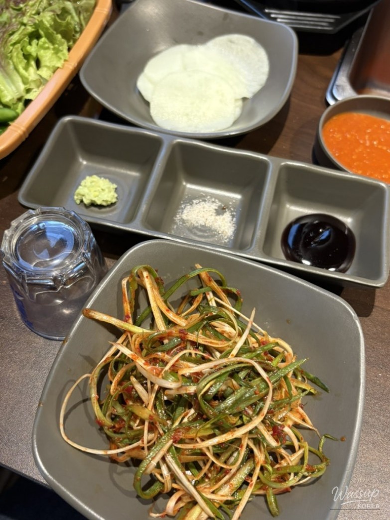 Pickled Radish Wraps