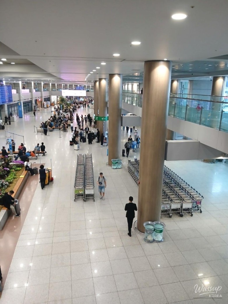 Clean and organized parking environment near Incheon Airport Terminal 2