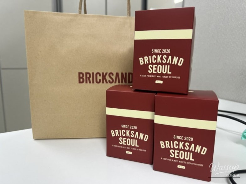 Amazing spectacle of animals at the Everland safari