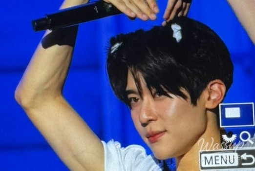 A precious memory of the special goods received at the showcase