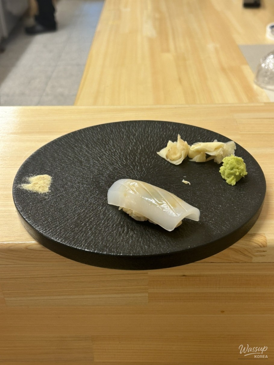 A wonderful photo ofAssorted Pho which felt better than Michelin-star food