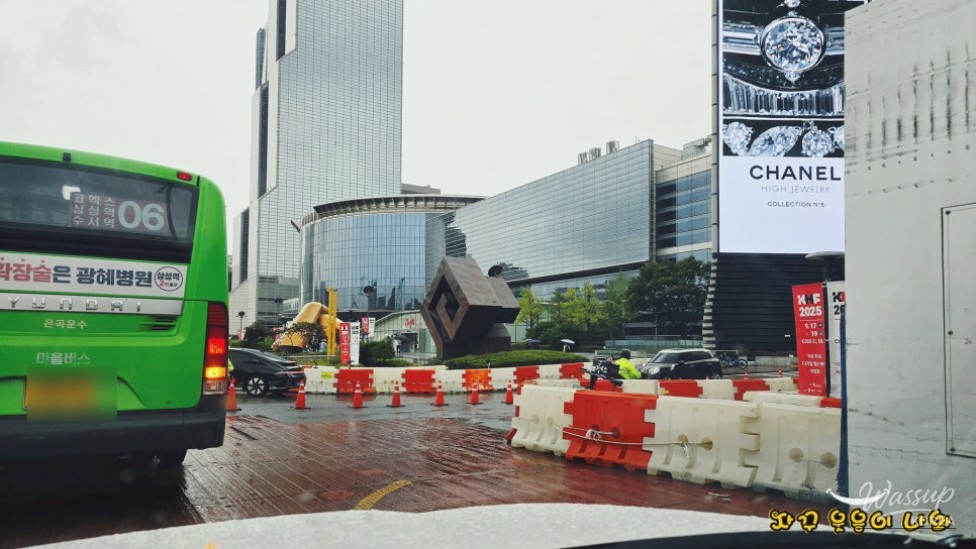 Asem Tower parking gate entry and exit layout