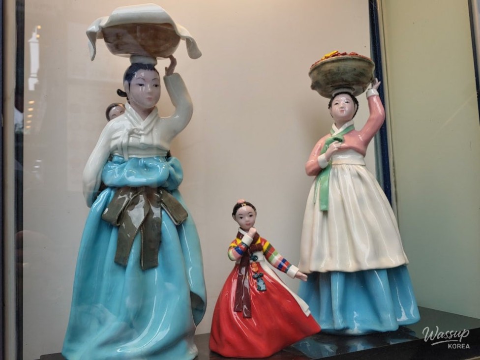 Vibrant traditional patterns and fabrics available in the market