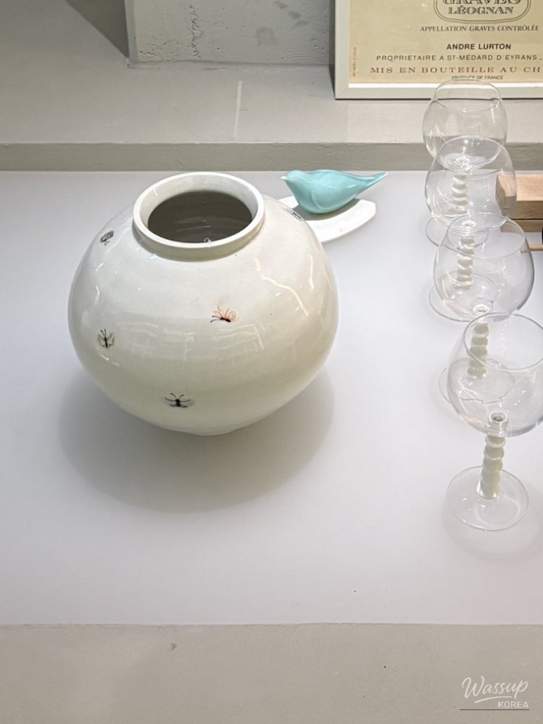 The tender pork belly bossam served at MOWa Myeongdong