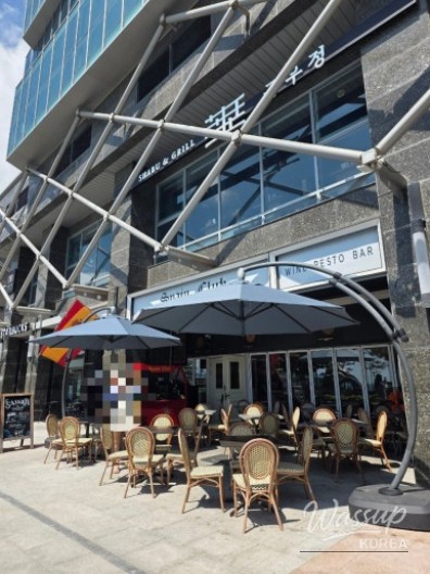 The breathtaking ocean view directly in front of Spain Club Haeundae