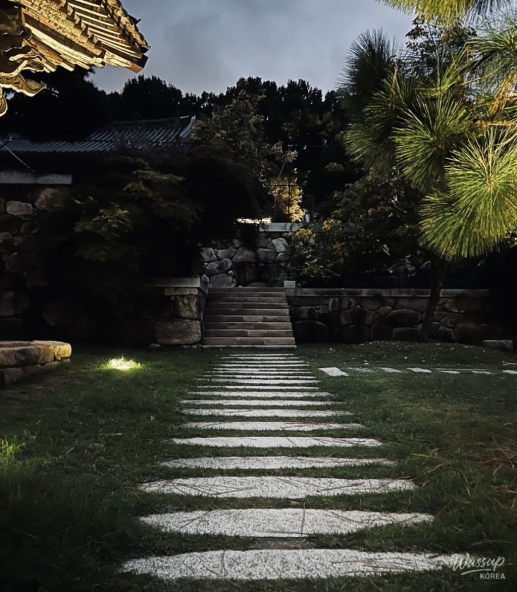 Buddhist image in Bongeunsa Temple