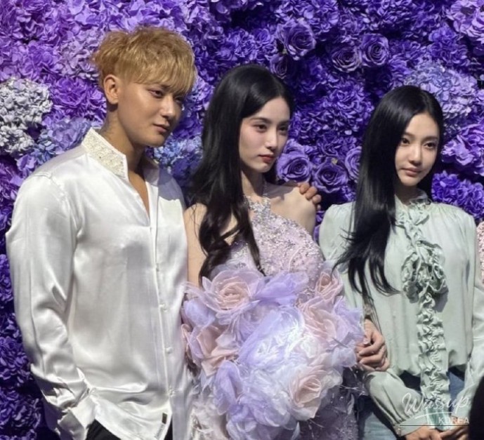 Close-up of luxurious matte makeup style worn by Huang Zitao at his wedding