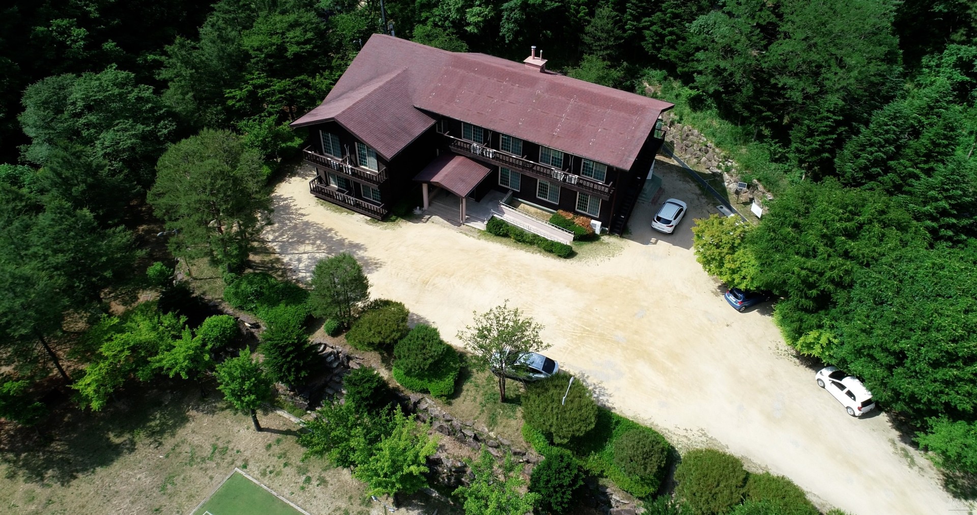 Directional signs for trails and facilities within the park