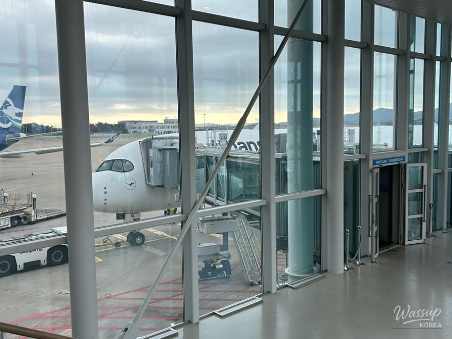 Arrival and Adventures at Incheon Airport_24