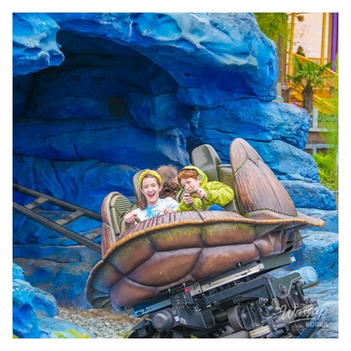 A Magical Visit to Disneyland Paris_01