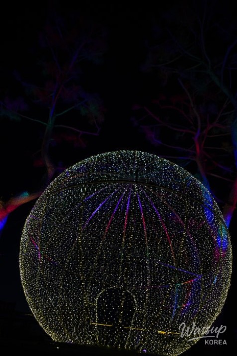 Exploring the Night Views of Jinju at Somangjinsan Lantern Theme Park_12