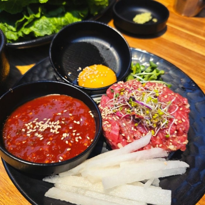 A Delightful Trip to Jeongseok House in Busan_01