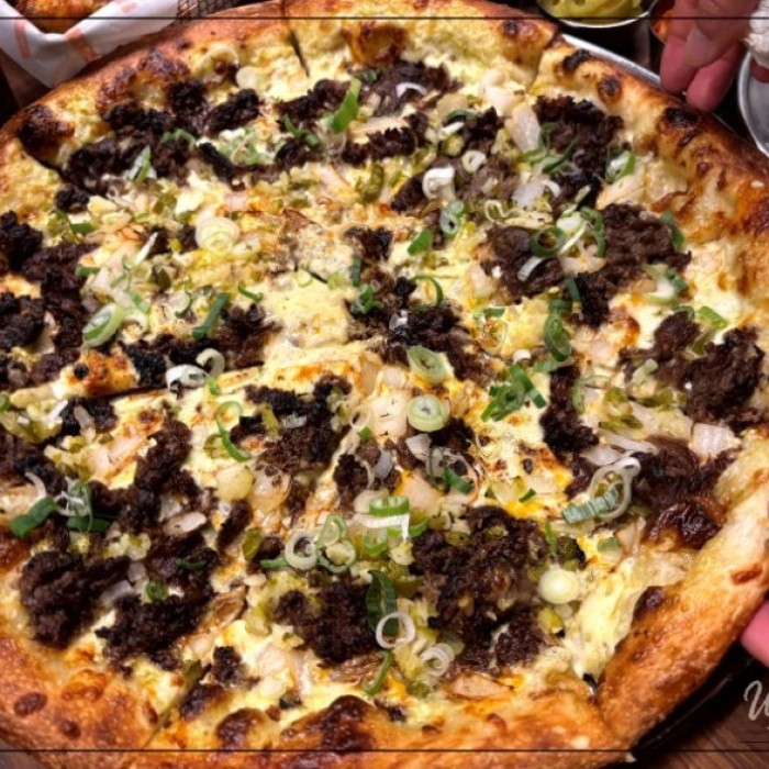 Best Lunch Spot in Hongdae: Pizza Never Sleeps_02