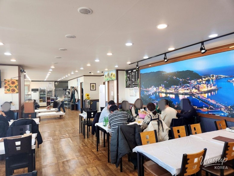 A Culinary Journey to Yeongdeok's Snow Crab Delicacies_04