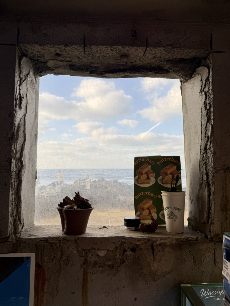 A Perfect Oceanview Cafe Experience in Jeju_04