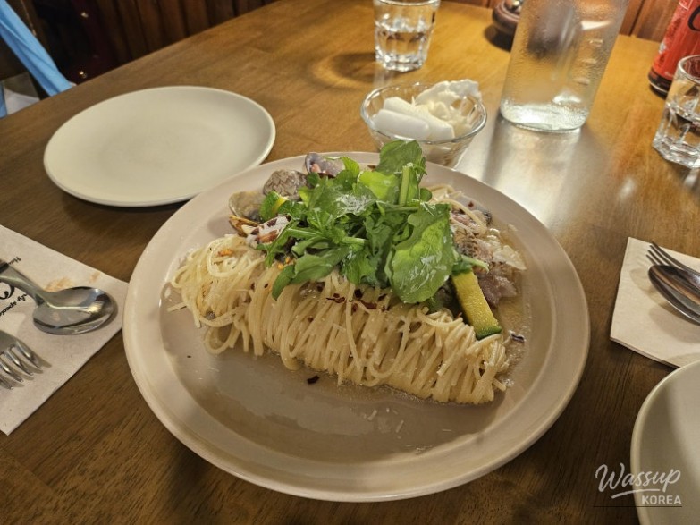 A Food Blogger's Culinary Journey_06