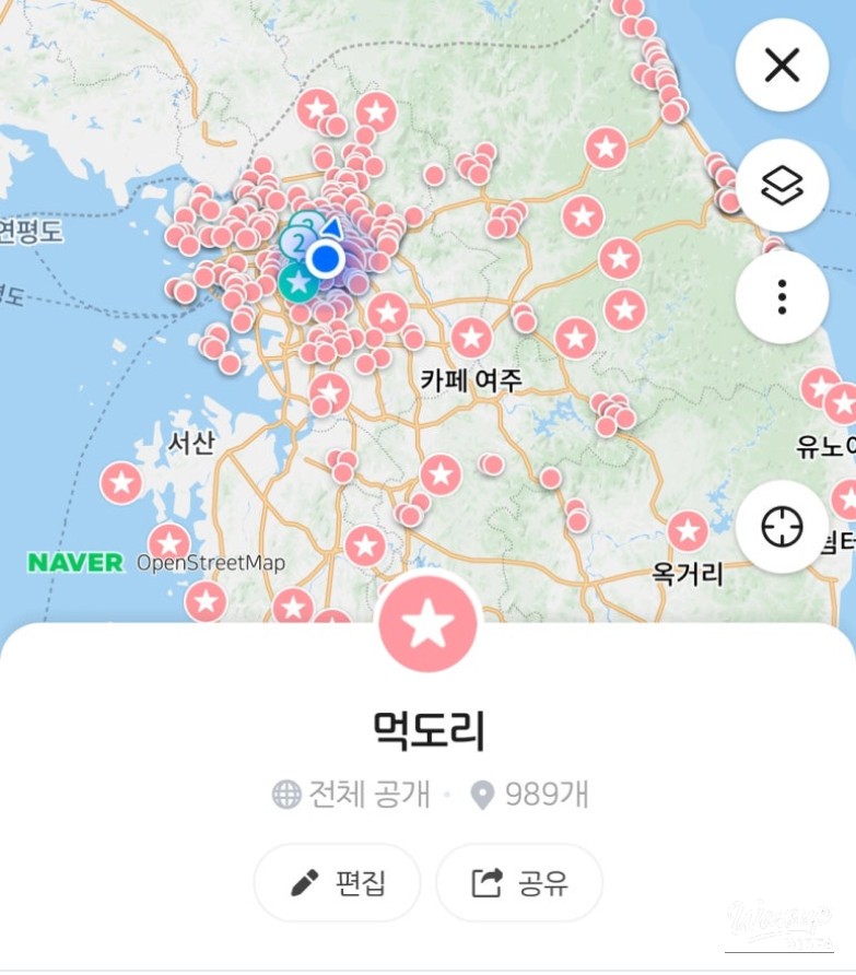 A Food Blogger's Culinary Journey_01