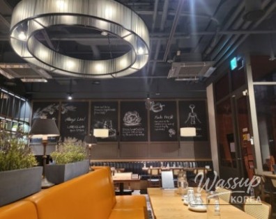 A Memorable Year-End Gathering at La Grillia_05