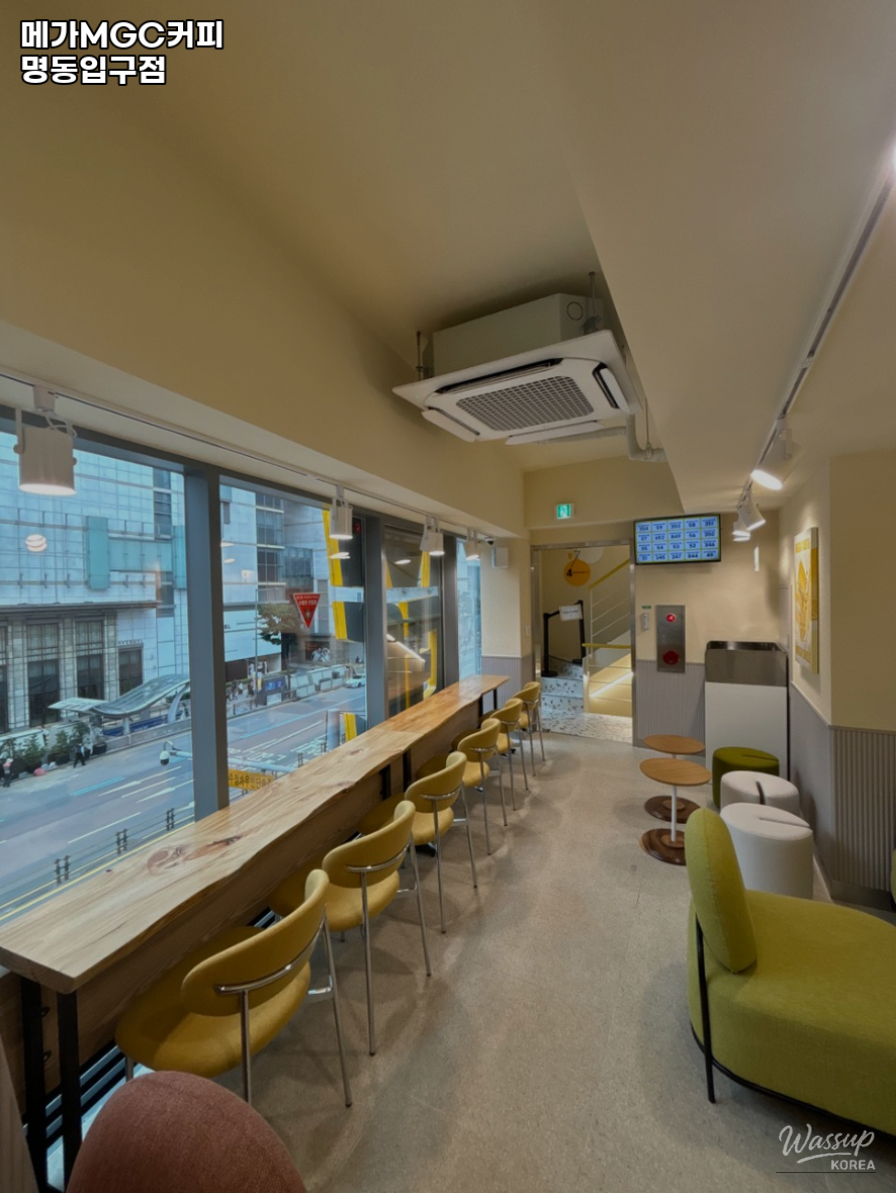 Mega MGC Coffee Myeongdong Entrance_02
