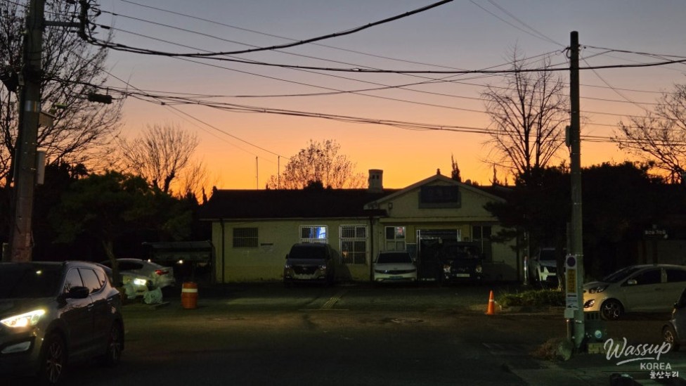 Nostalgia at Hogye Station_03