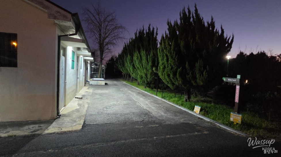 Nostalgia at Hogye Station_04