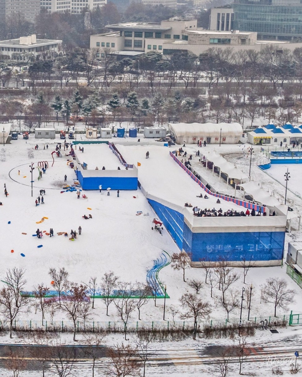 Winter Fun at Han River Sledding Park_02