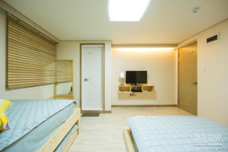 Discover Affordable Accommodations in Myeongdong_03