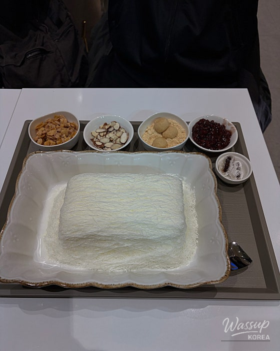 Refreshing Bingsu Experience in Gunja_07
