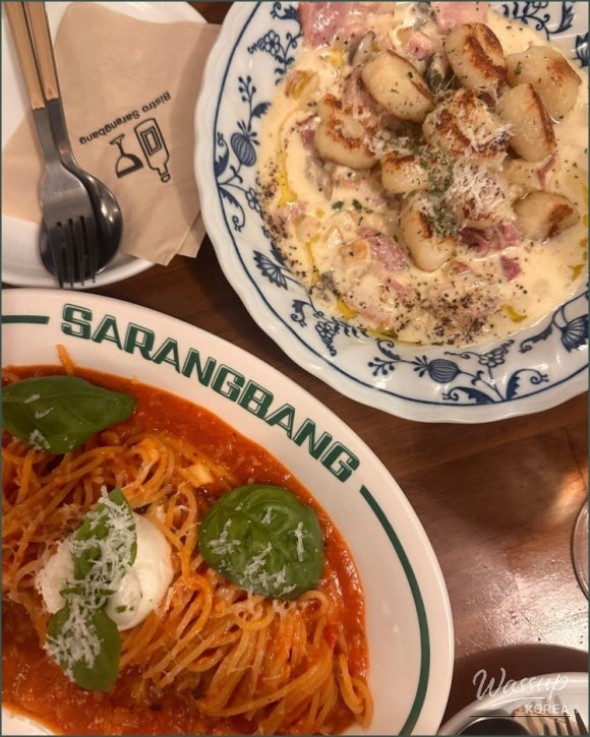 Discovering Hidden Gem: Bistro Sarangbang in Hongdae_11