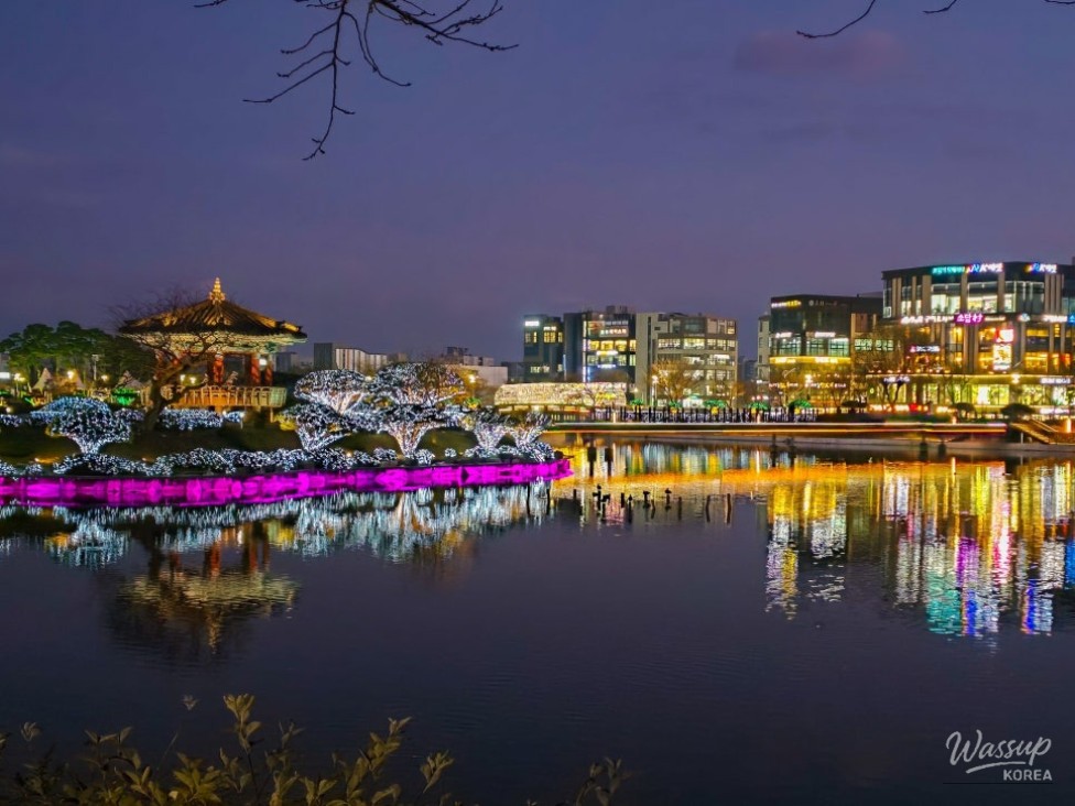 A Night at Seosan Central Lake Park_19
