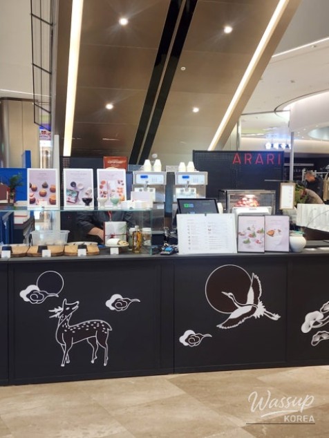 Overall atmosphere of the Christmas Market inside Lotte World Mall in Jamsil