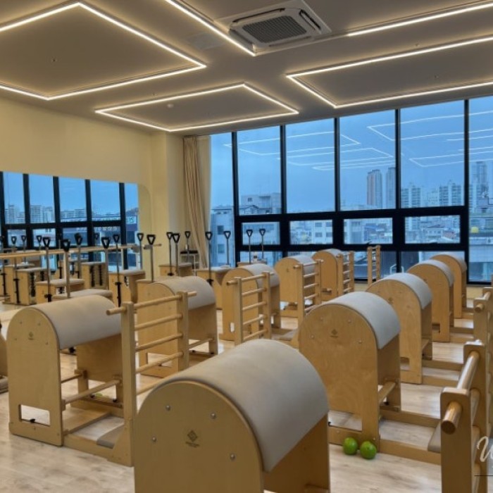 Discovering Anyu Pilates: A Winter Workout Haven_02