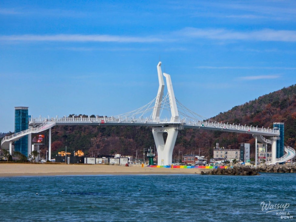 View toward the sea and island creating a tranquil winter mood