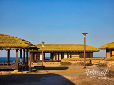 Interior atmosphere of Gwi-biggo exhibition hall