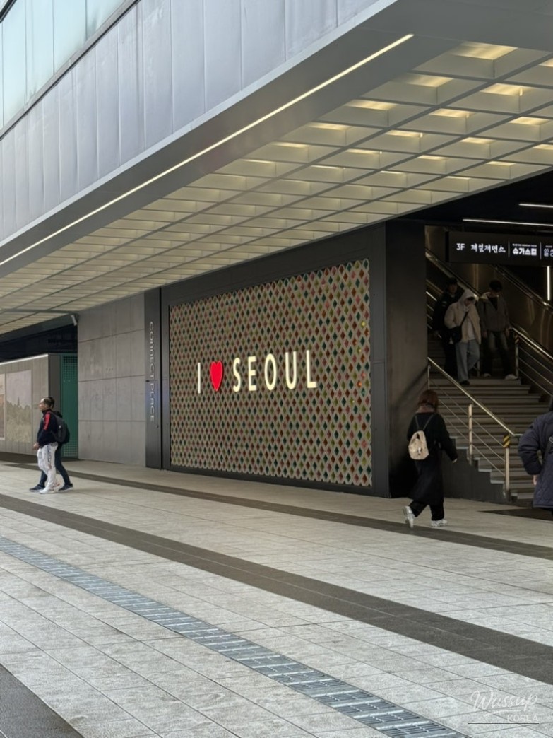 Gangneung travel calm streets bookstore and seaside mood