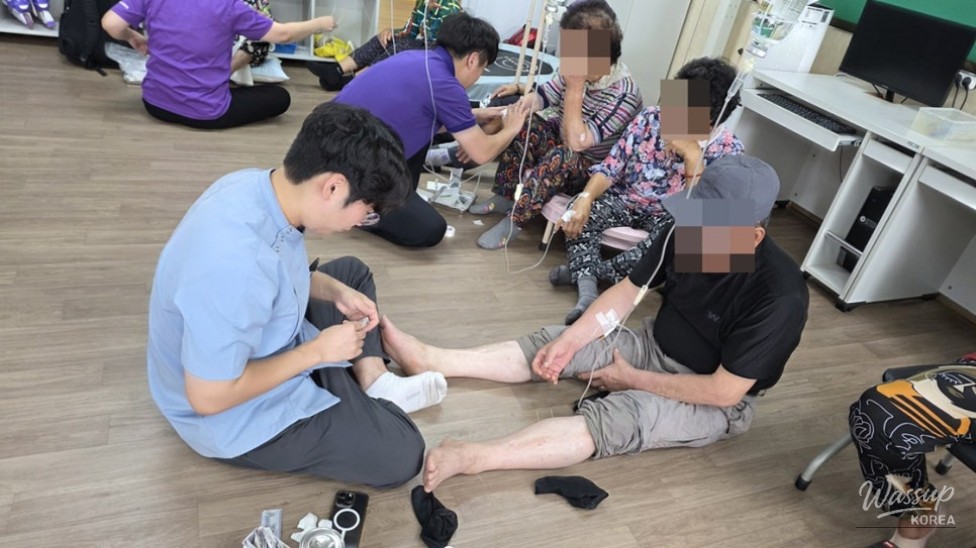 Healthcare Outreach for Island Communities_04