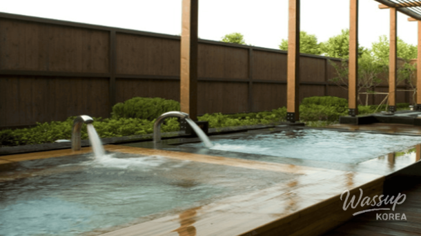 Top 4 Healing Hot Springs in Korea for Winter Getaways_05