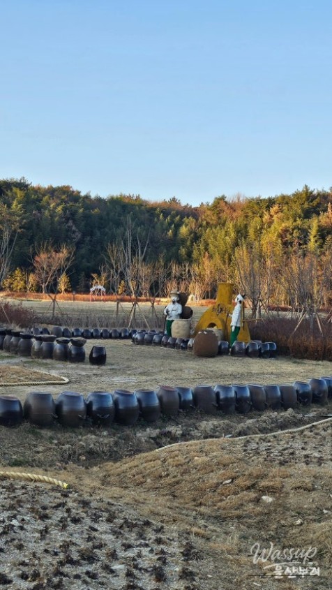 Interactive digital exhibits teaching traditional Korean culture at Uljin Folk Museum