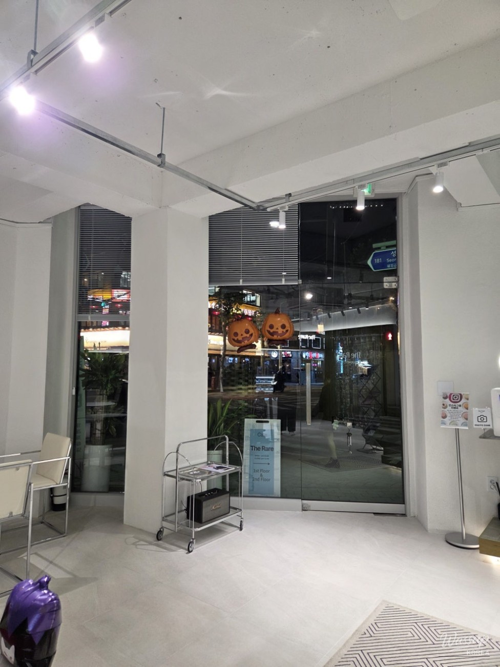 Second floor seating area inside a renovated Yeonnam-dong macaroon café