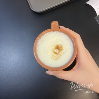 End-of-year reflections captured through photos