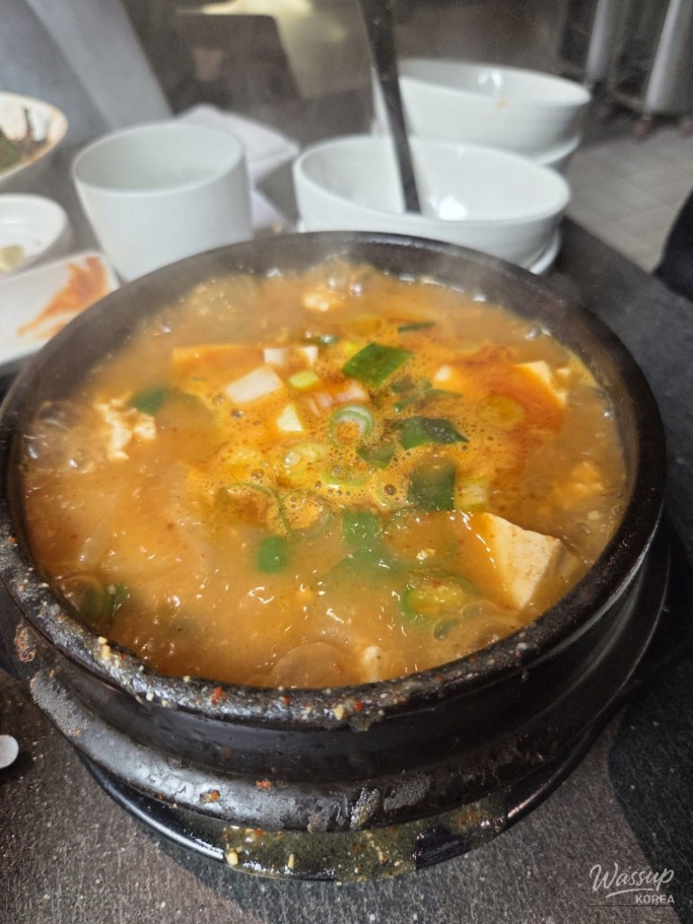 Friends enjoying a year-end dinner together at Haeundae Amso Galbi