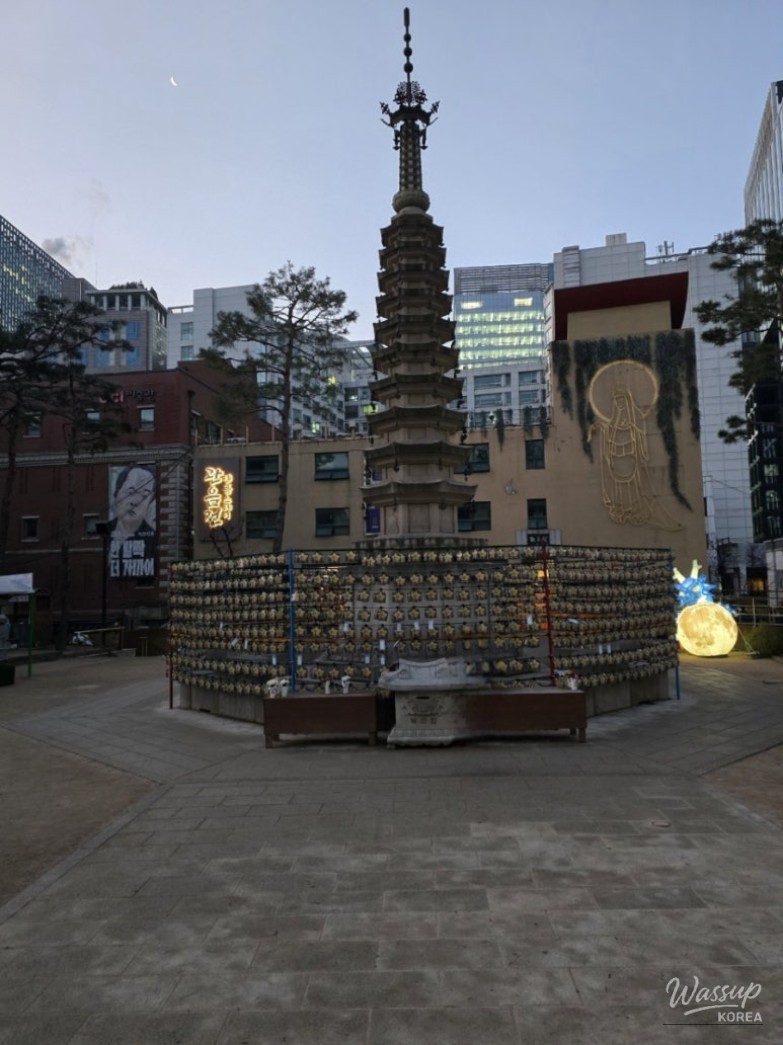 Morning view around Seoul Plaza during a peaceful winter walk