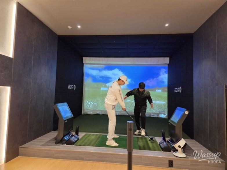 Training equipment and simulator setup at GDR Academy