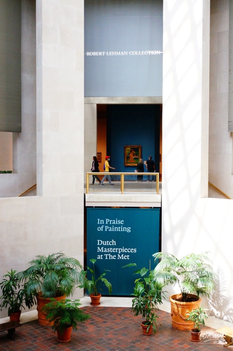Entrance area of the National Museum of Korea special exhibition featuring Met Museum works