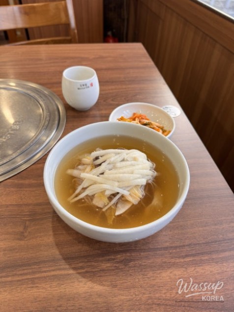 Coffee cup and drink presentation at Exit Cafe