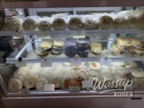 Daily Life Reflections and Culinary Adventures_03
