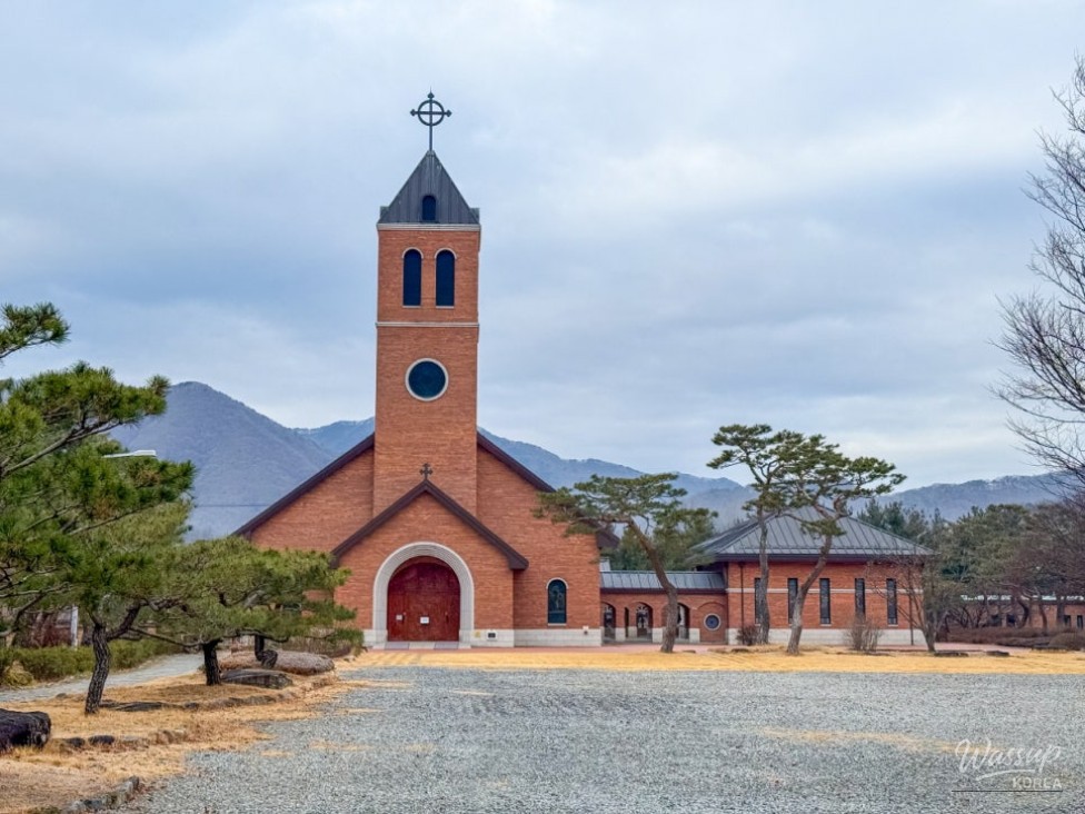Mountain scenery and peaceful pathways at Yeonpung Martyrdom Site